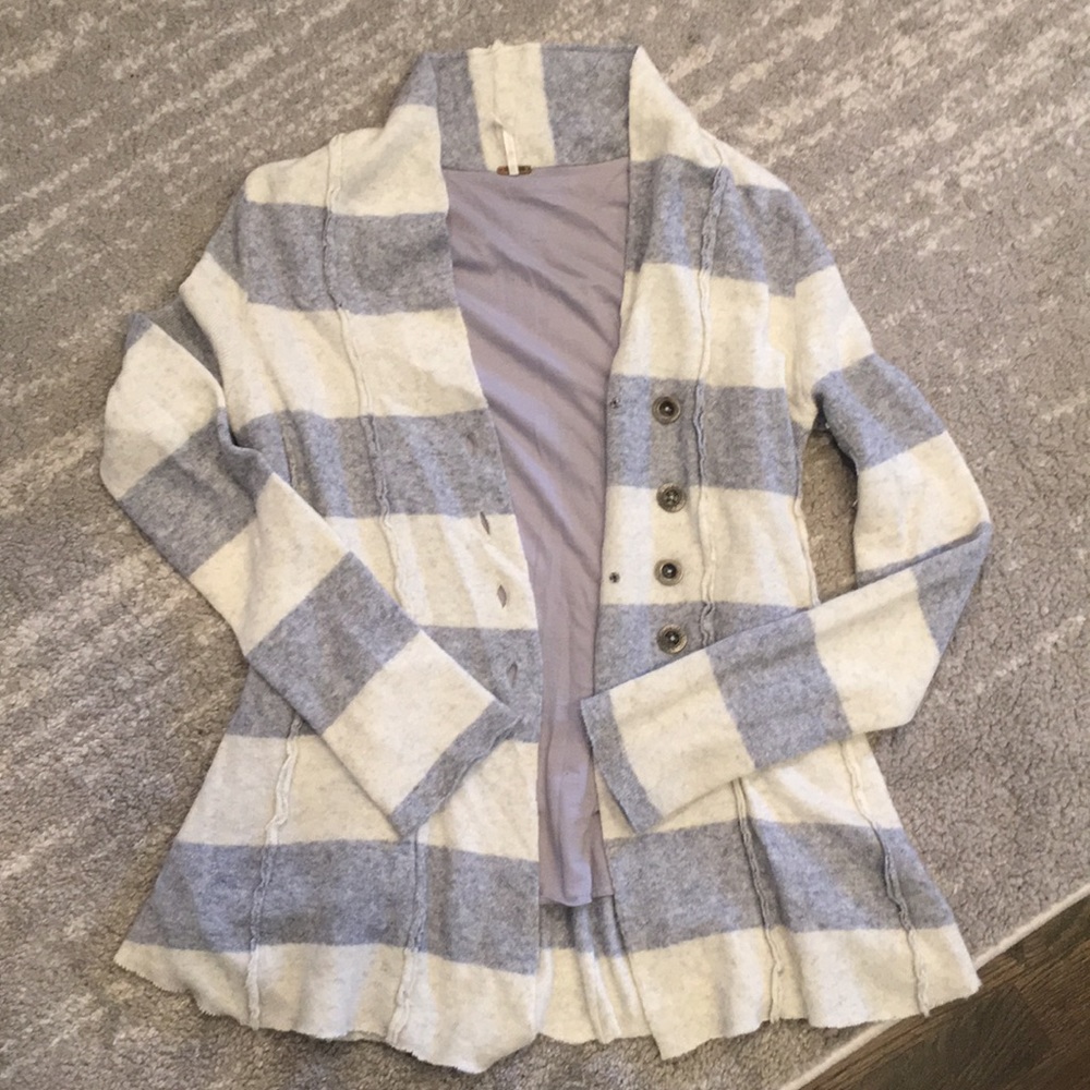 Free people sweater